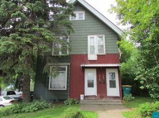 421 N 4th Ave E, Duluth, MN 55805