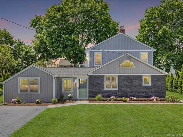 23 Park Avenue, Old Saybrook, CT 06475
