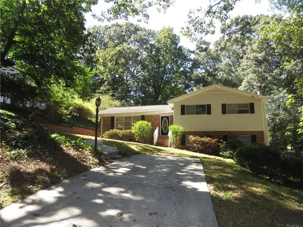 2554 Skyland Trl NE, Atlanta, GA 30319