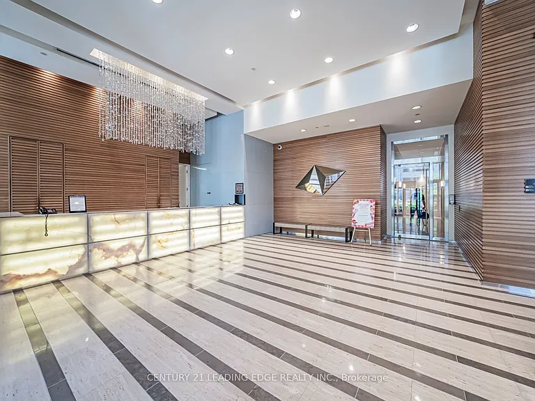2191 Yonge St #5104 — Photo 5