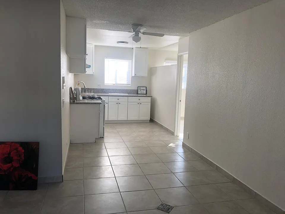 7820 Ventura Canyon Ave #2