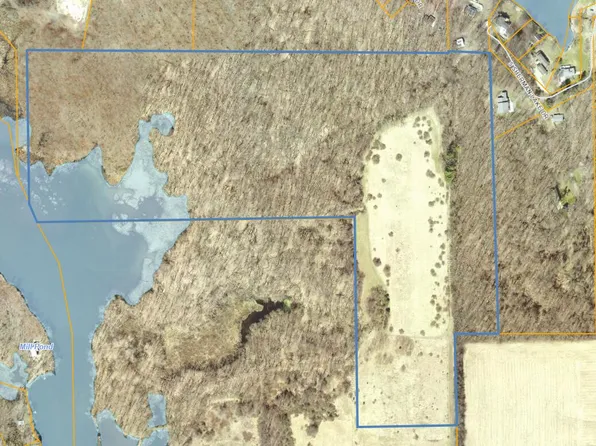 G G East Ave, Augusta, MI 49012