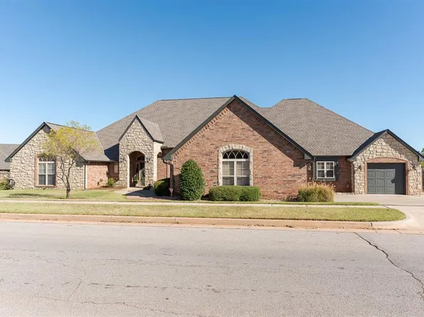 18712 Scarlet Oak Ln, Edmond, OK 73012