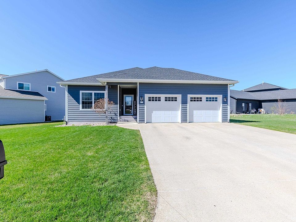 1st image of 2807 Sportsmans Dr