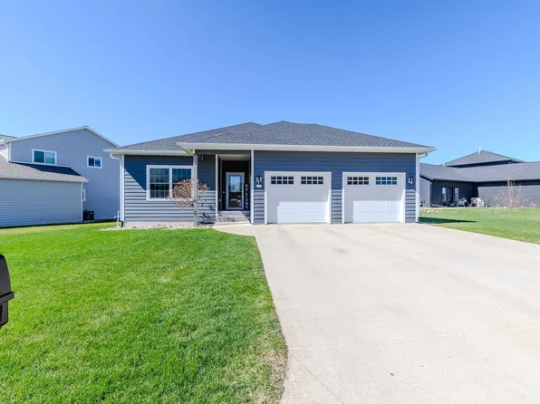 2807 Sportsmans Dr, Milford, IA 51351