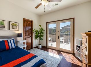 1304 Valle Ln NW, Albuquerque, NM 87107