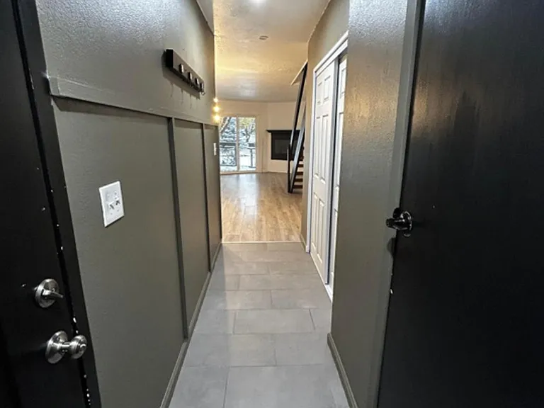5268 S Rome Beauty Park — Photo 2