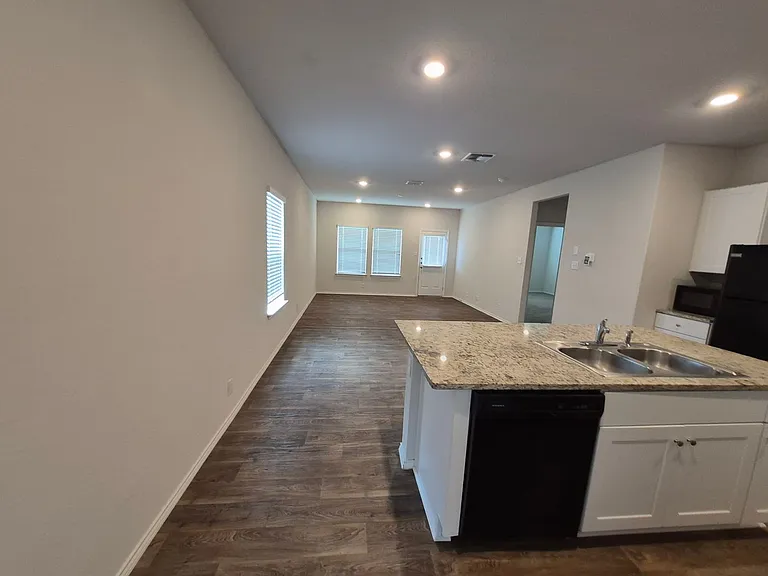465 Middle Green Loop — Photo 8