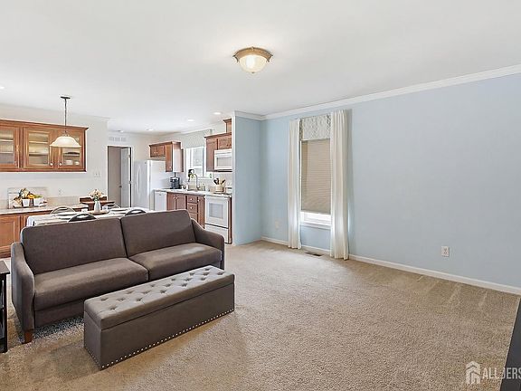 3rd image of 511 Sykesville Rd #116