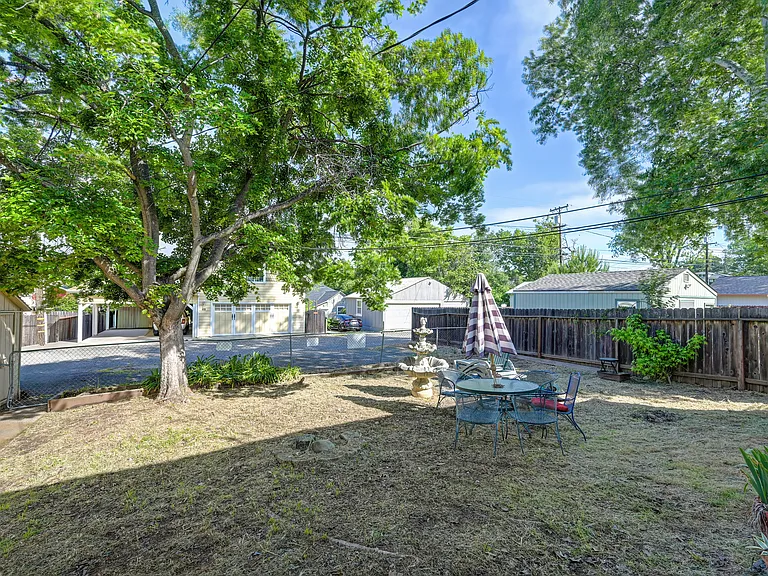 412 Figueroa St #2 — Photo 22