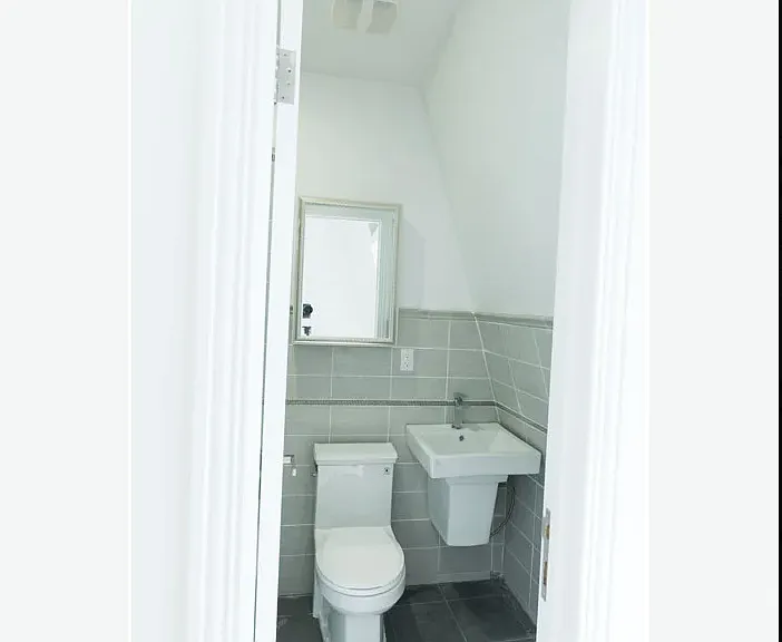 78 Herkimer St #404 — Photo 5