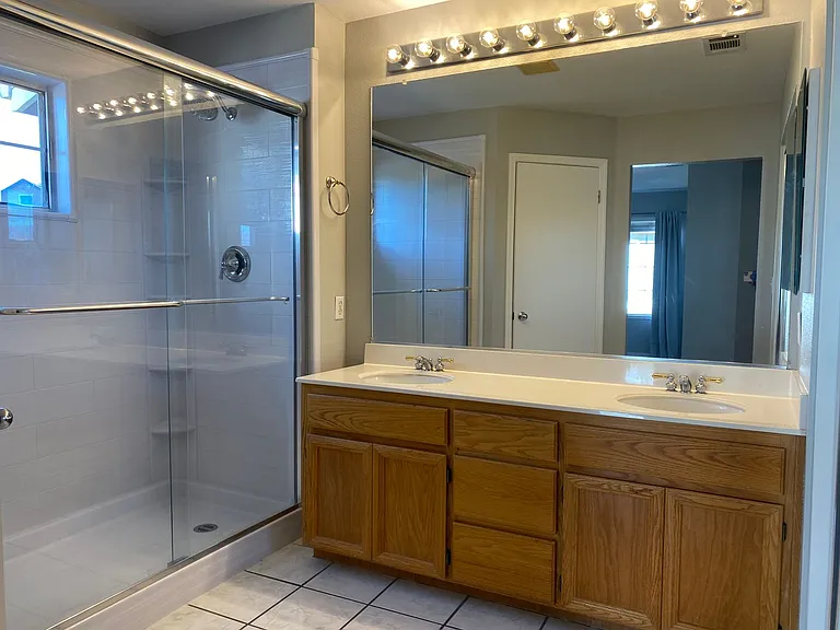 314 Ballymore Cir — Photo 14
