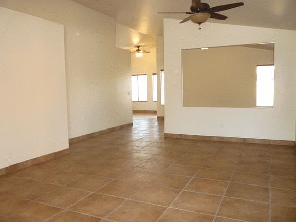 3rd image of 7424 E Nopal Ave