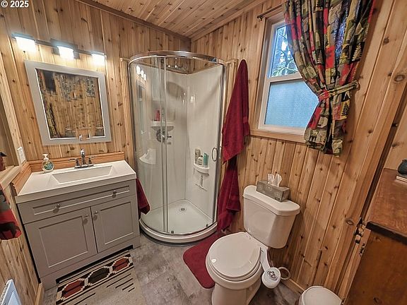 33rd image of this home