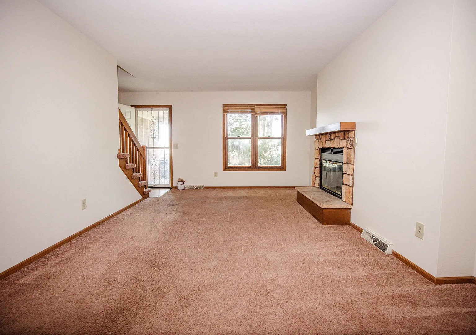4208 Foxfire Court — Photo 1