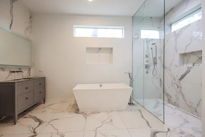 10518 Moorcreek Dr — Photo 15