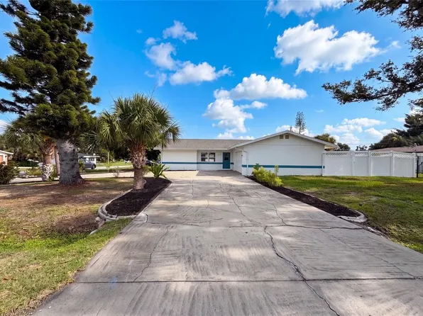 1672 Jupiter Rd, Venice, FL 34293