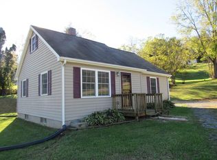 200 Horse Shoe Dr, Fries, VA 24330