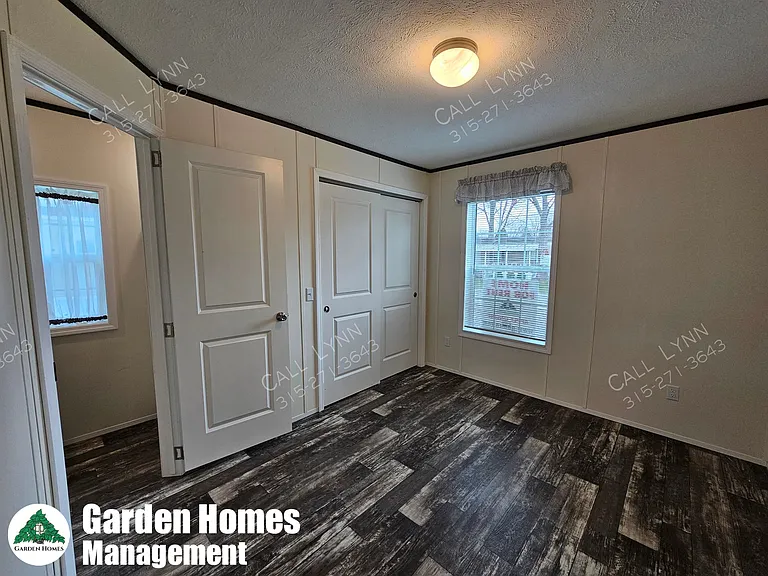 1 Willow Tree Cir — Photo 8