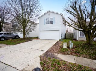 1198 Kenwood Dr, Greenwood, IN 46143