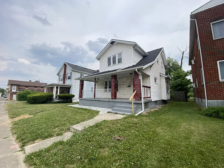 1004 W Fairview Ave — Photo 22
