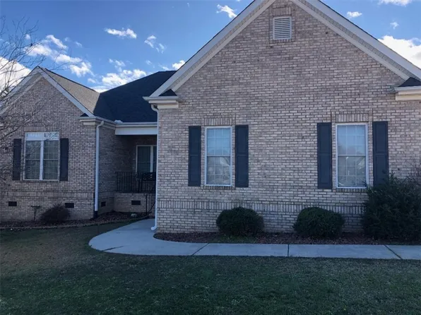 226 Spruce Crk, Anderson, SC 29625