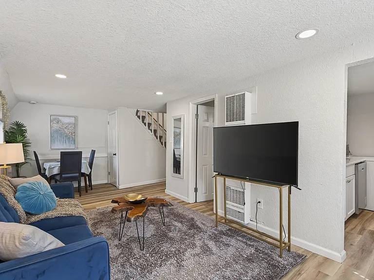 1308 Tennessee St — Photo 2
