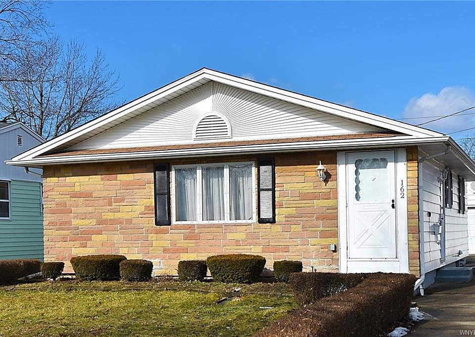 1st image of 162 Bannard Ave