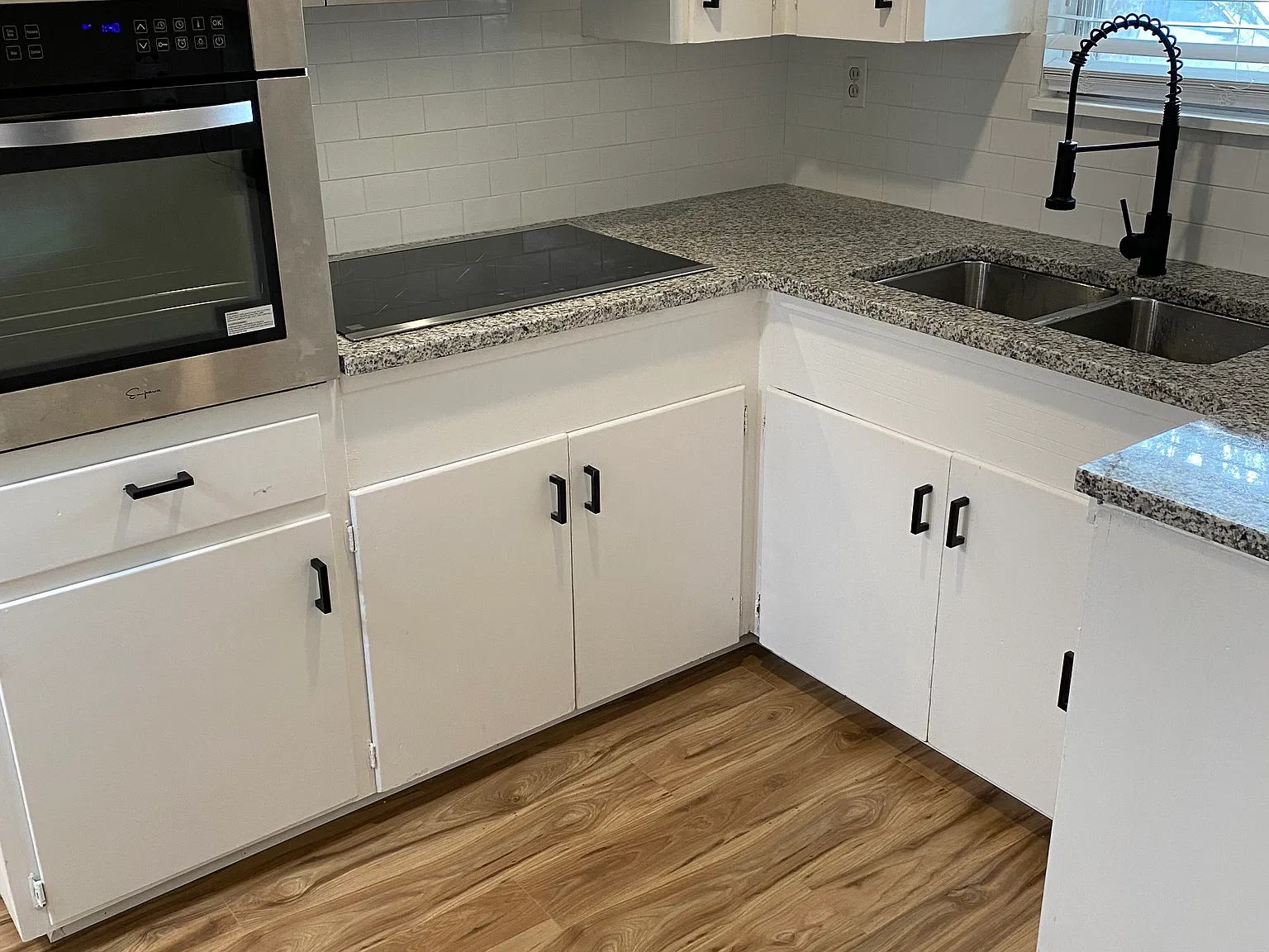 2 bed, 900 sqft, $995 — Photo 1