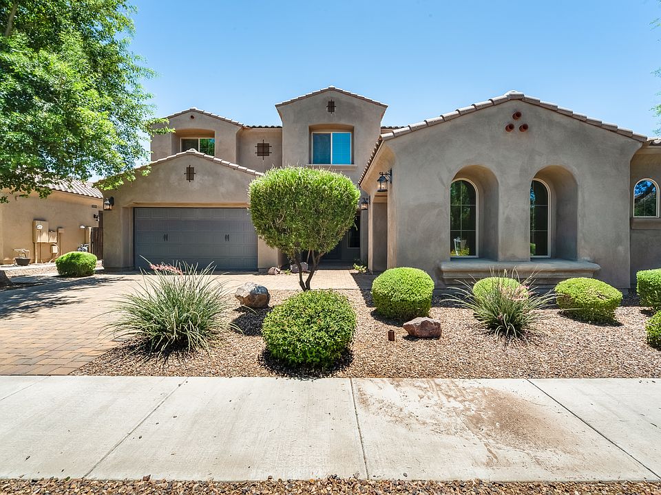1st image of 3121 E Blue Sage Ct