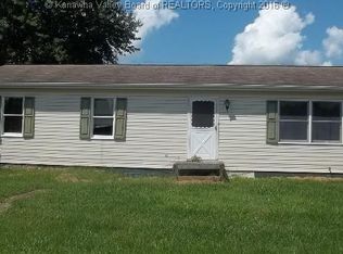 550 Burdette St, Point Pleasant, WV 25550