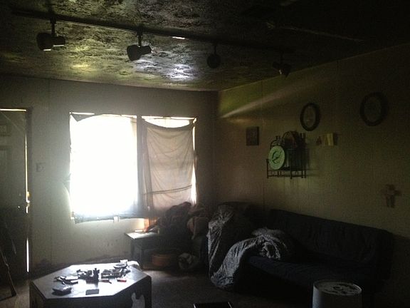 2nd image of 4913 Holloway Dr