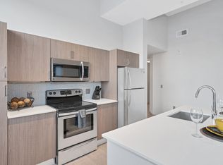 Crystal Flats, Arlington, VA 22202