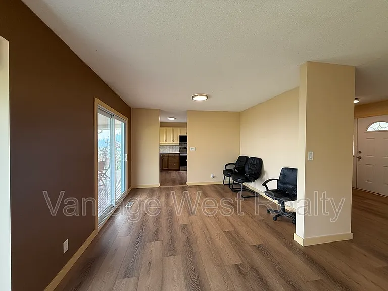 1103 Trevor Dr #1 — Photo 25