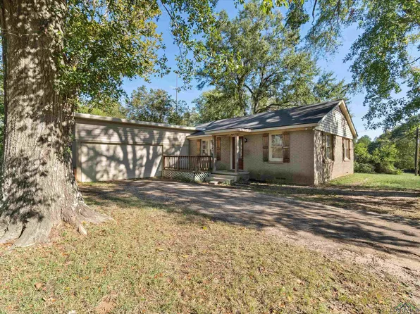 1613 Shell Camp Rd, Gladewater, TX 75647