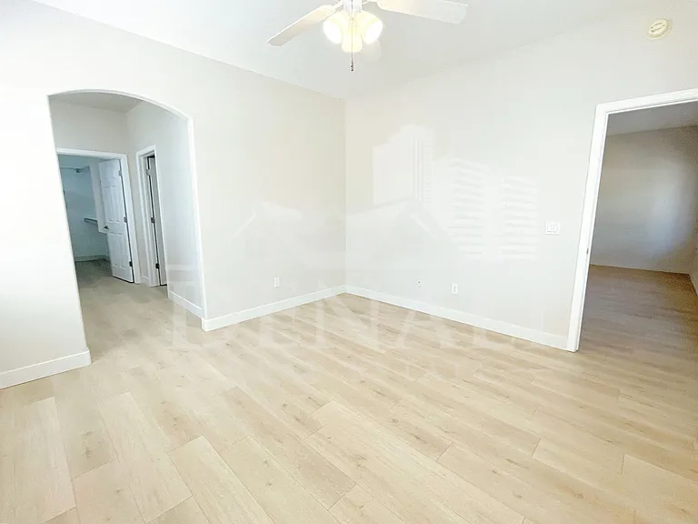 11500 E Cochise Dr #1007 — Photo 8