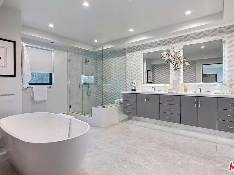 1839 Pandora Ave #PENTHOUSE — Photo 38