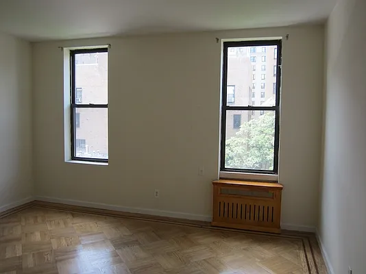 Rented by Stonecrest Realty | media 16