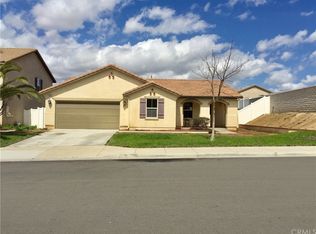 1576 Strawberry Dr, Perris, CA 92571