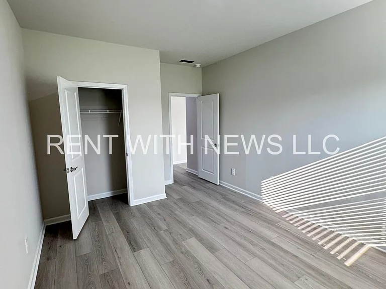 649 White Birch Ln — Photo 10