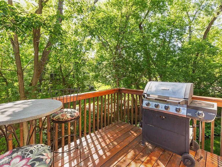 16487 Jarreau Ct — Photo 14
