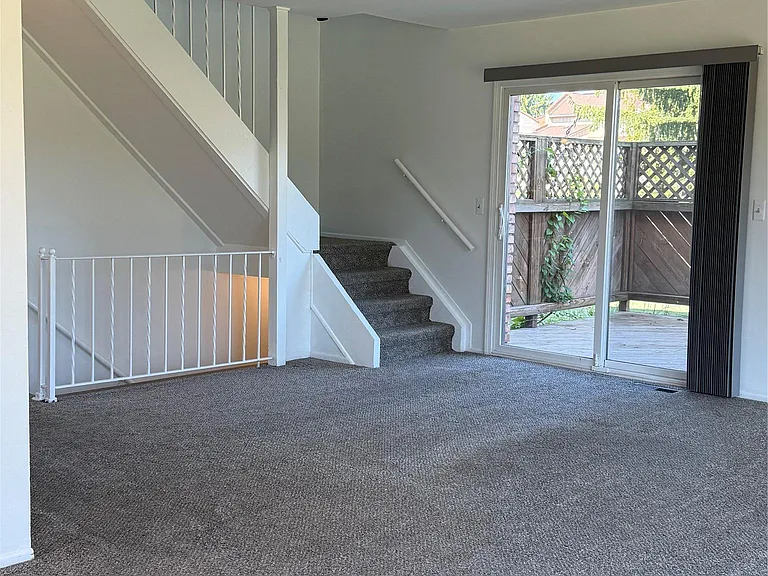 3028 Moon Lake Dr — Photo 14