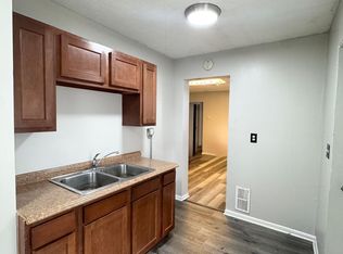 1305 S 32nd St #2, Omaha, NE 68105
