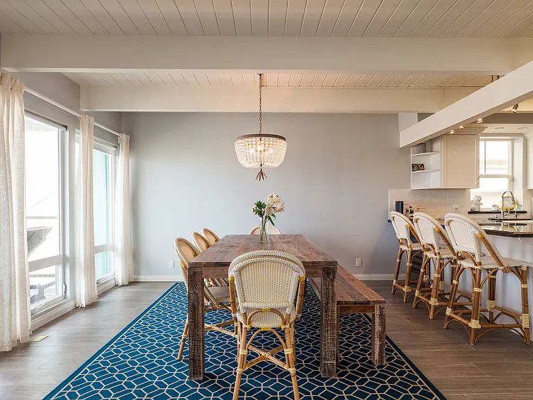 1037 Mandalay Beach Rd — Photo 5