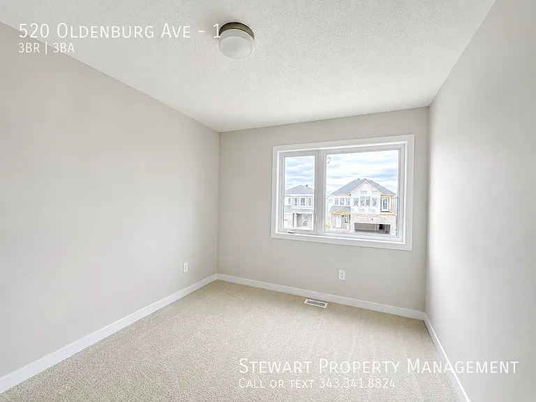 520 Oldenburg Ave #1 — Photo 12