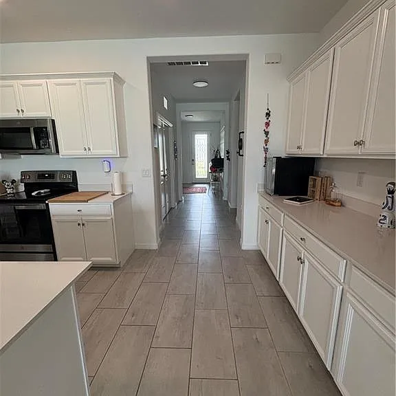 2458 Orchard St — Photo 10