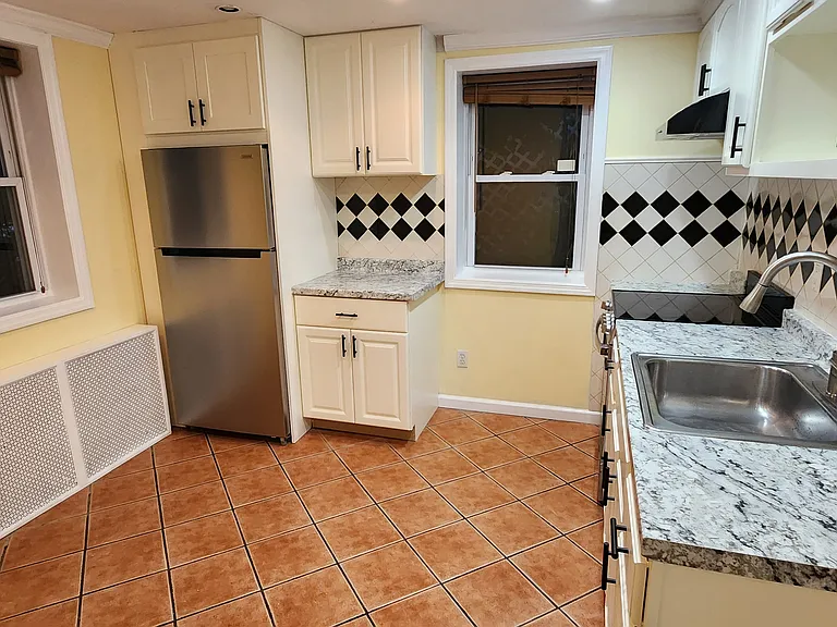 36 Otsego St #1 — Photo 2