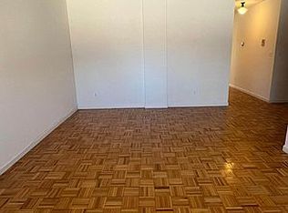 82-30 Kew Gardens Rd #3, Kew Gardens, NY 11415