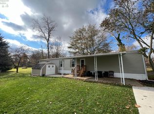 863 Peru Olena Rd E, Norwalk, OH 44857