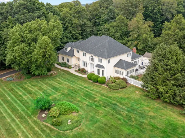 31 Deer Meadow Lane, Hebron, CT 06248